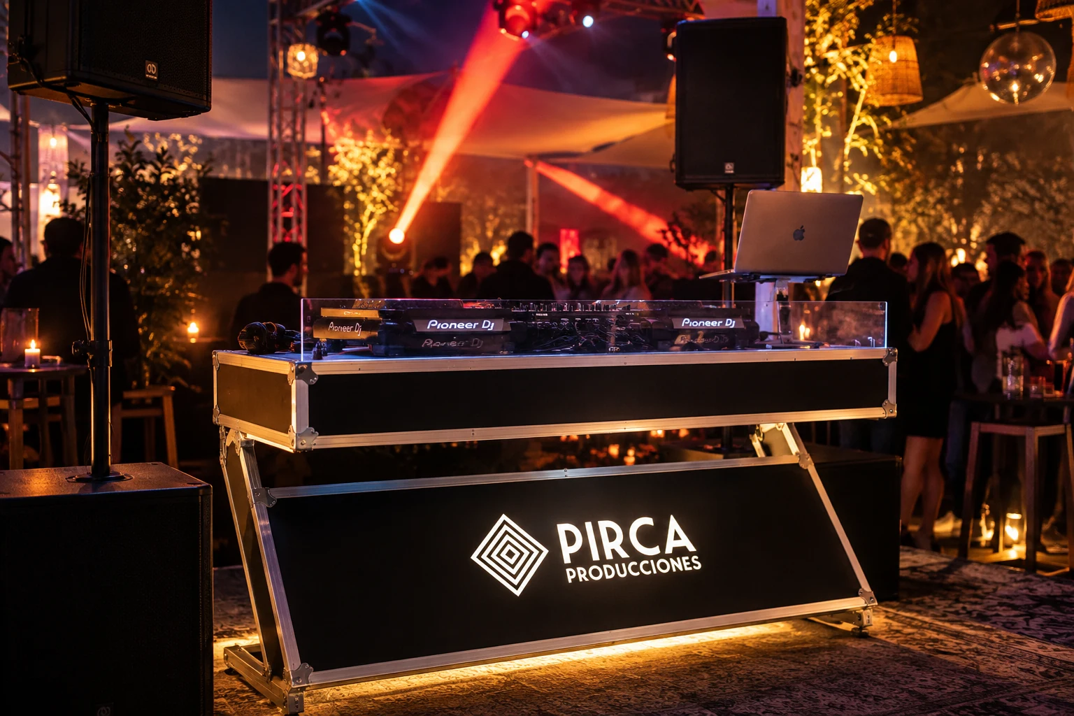 Mesa DJ personalizable — Pirca Rental